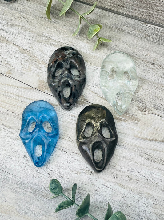 Ghostface Mask Carving | Scream the Movie